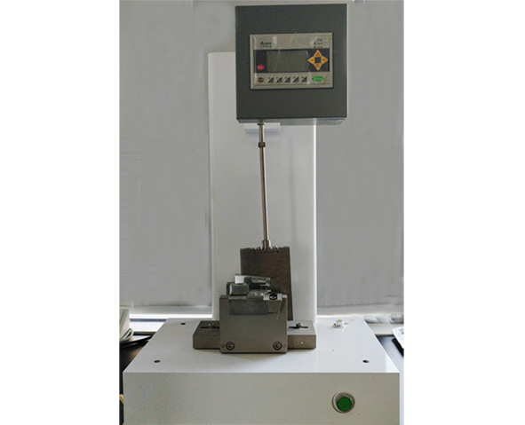 简支梁冲击试验机